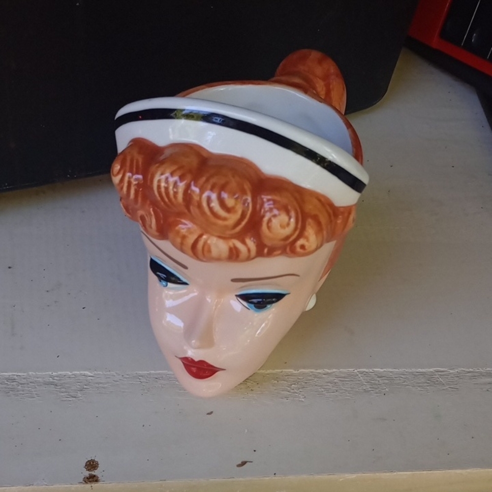 Ceramic Lady Head Wall Planter in Peach and White